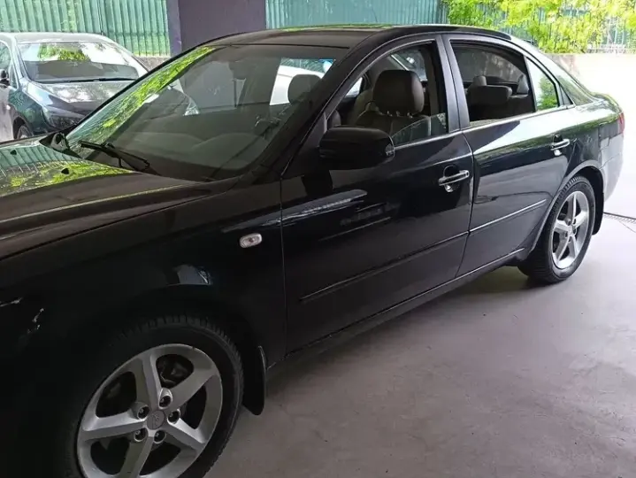 Hyundai Sonata V 2.0 CRDI GLS STYLE