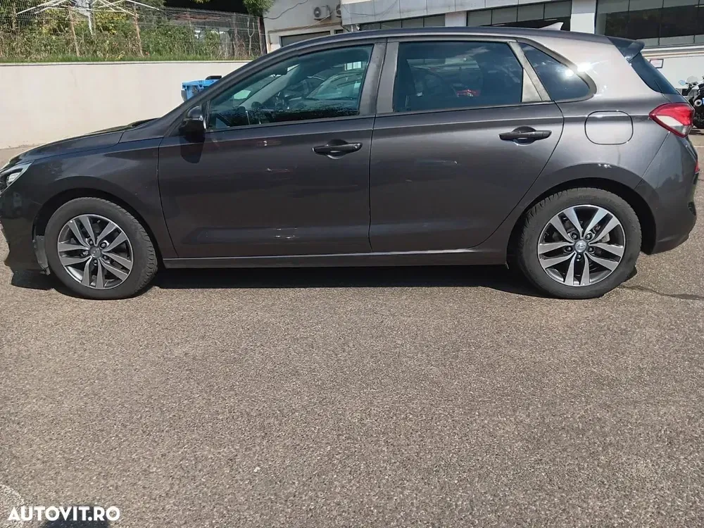 Hyundai i30 III 1.4 100CP 5DR M/T Classic — imagine 5