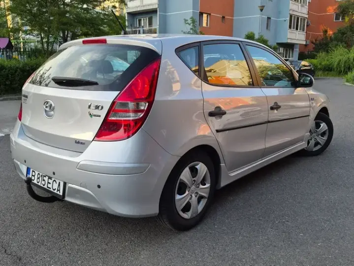 Hyundai i30 I 1.4 DOHC GL Comfort E