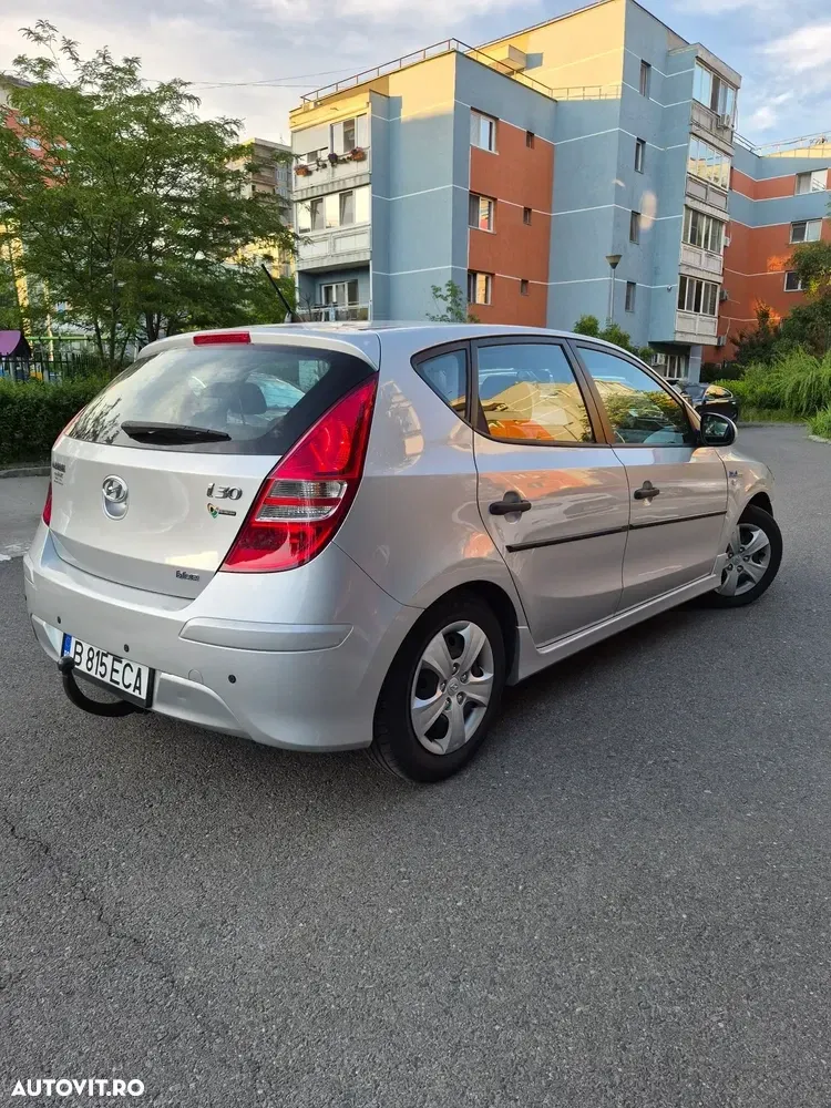 Hyundai i30 I 1.4 DOHC GL Comfort E — imagine 4
