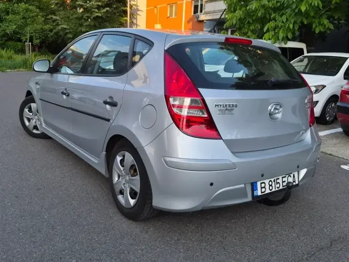 Hyundai i30 I 1.4 DOHC GL Comfort E
