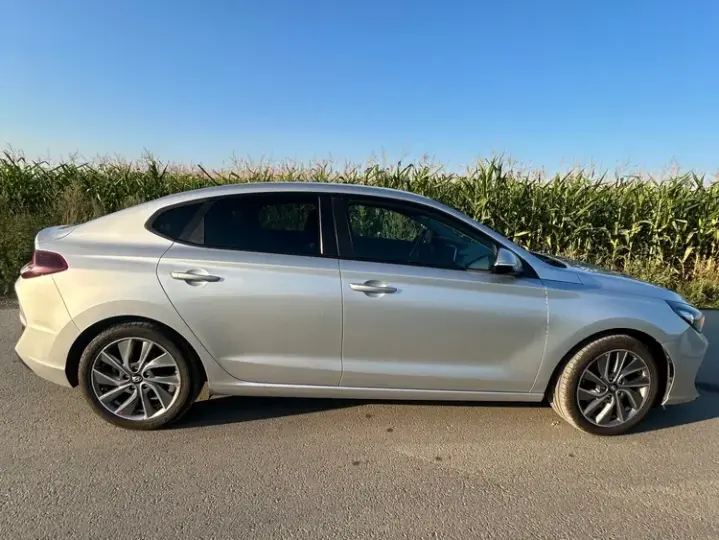 Hyundai i30 1.0 T-GDI 120CP 5DR Highway