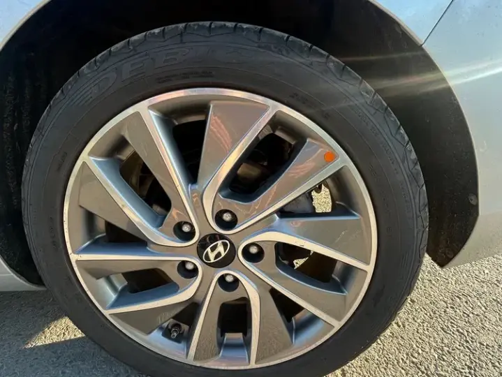 Hyundai i30 1.0 T-GDI 120CP 5DR Highway