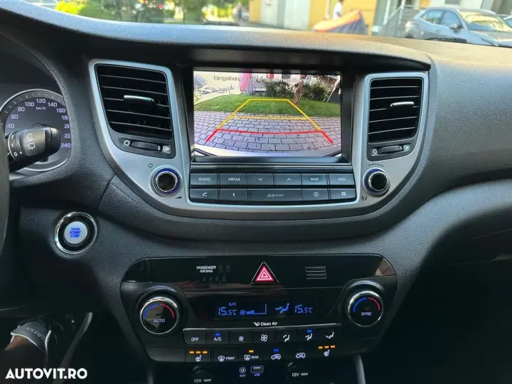 Hyundai Tucson blue 1.7 CRDi 2WD DCT Style