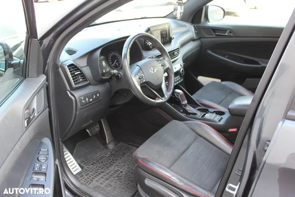Hyundai Tucson 1.6 T-GDi 4WD 7DCT Luxury+ — imagine 4