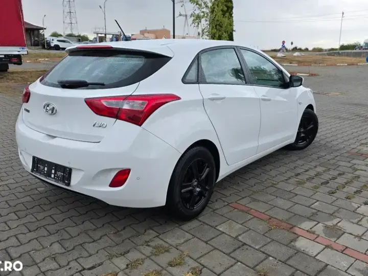 Hyundai i30 1.4 MPi Highway Heat+