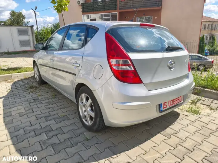 Hyundai i30 I 1.6 CRDI blue Comfort