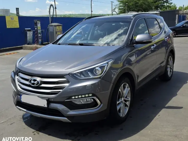 Hyundai Santa Fe III