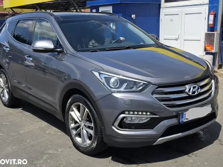Hyundai Santa Fe III