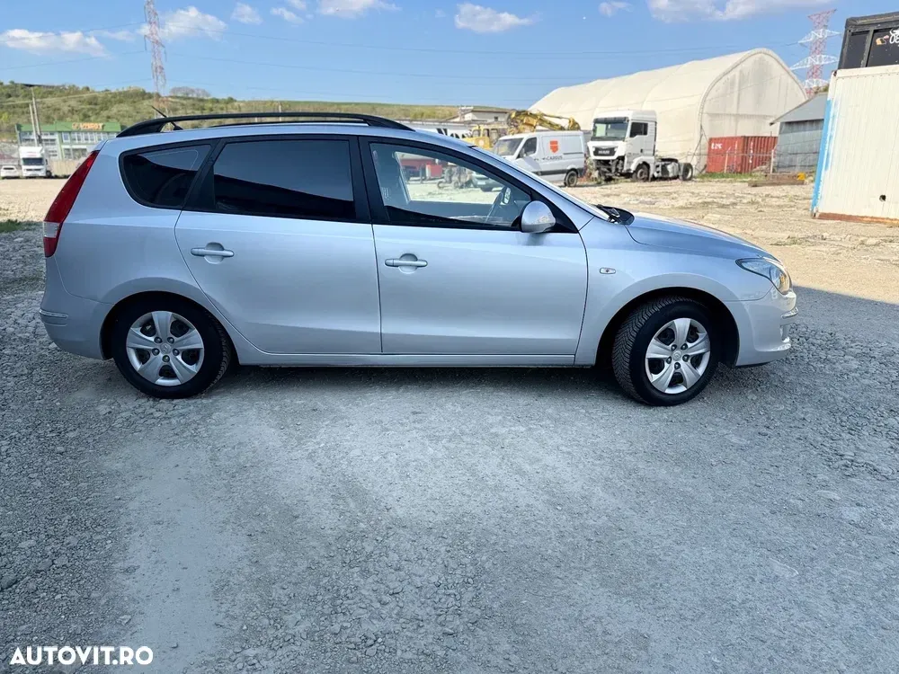 Hyundai i30 I 1.4 Comfort — imagine 3