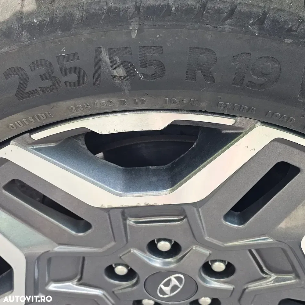 Hyundai Santa Fe IV 1.6 l 265 CP 4WD 6AT Luxury — imagine 6