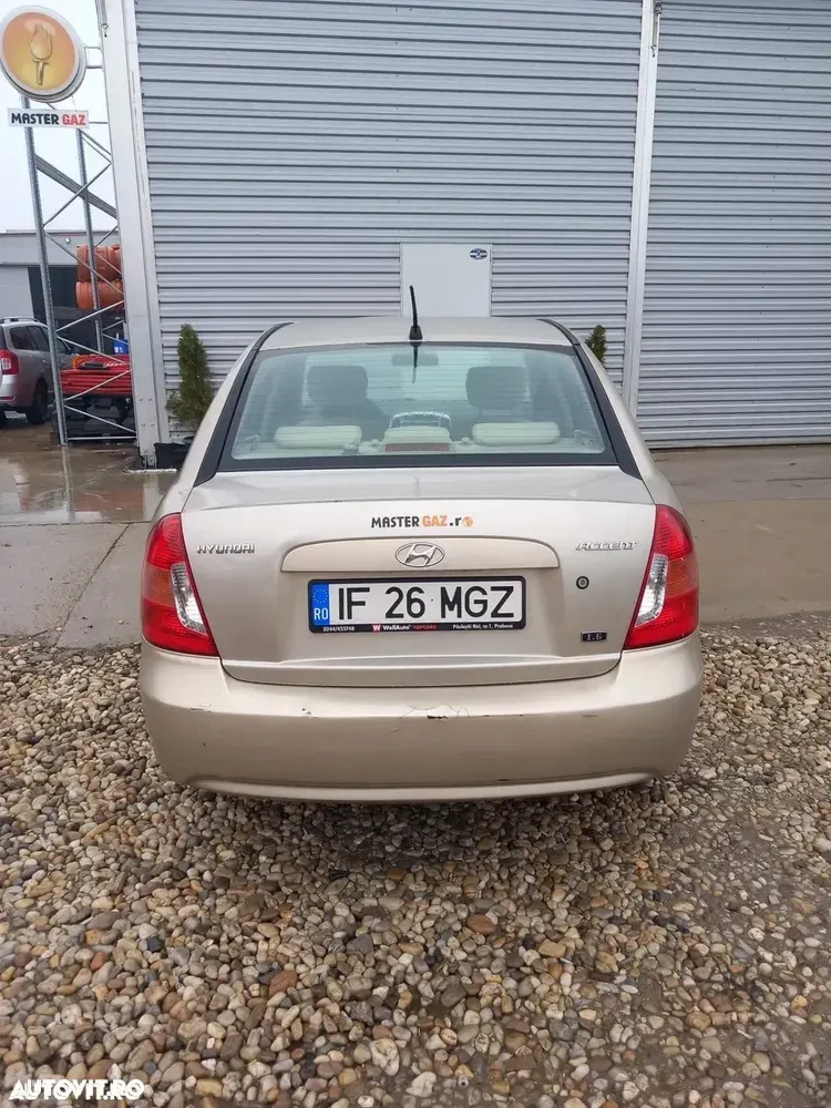 Hyundai Accent MC 1.6 DOHC — imagine 2