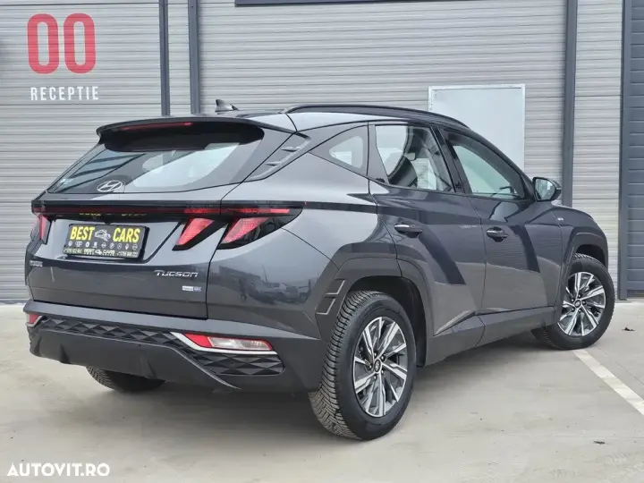 Hyundai Tucson blue 1.6 CRDi 2WD Pure