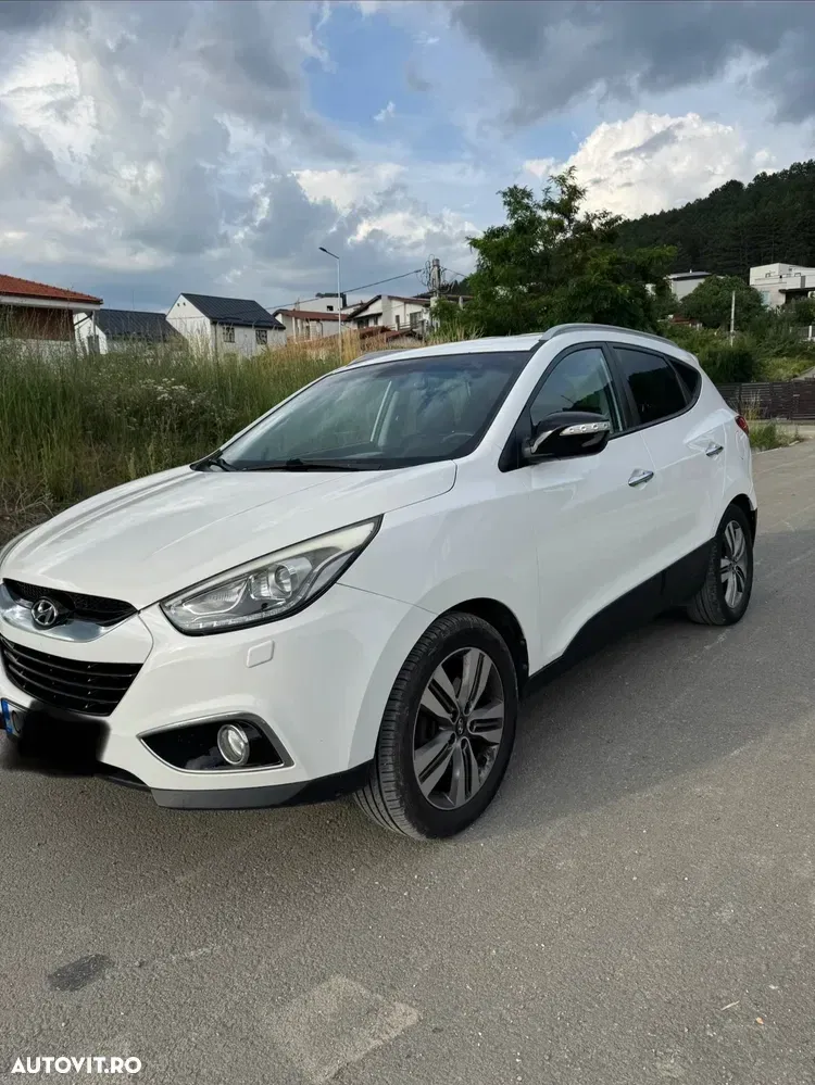 Hyundai ix35 2.0 CRDI 4WD Automatik Style Heat — imagine 2