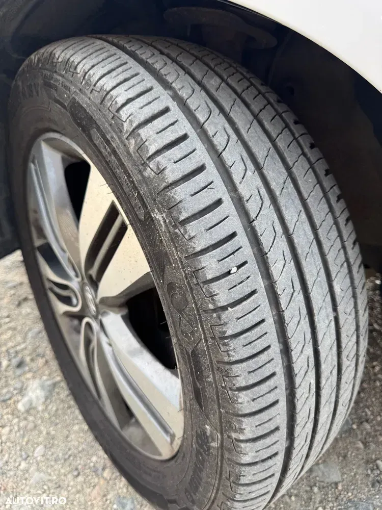 Hyundai ix35 2.0 CRDI 4WD Automatik Style Heat — imagine 6