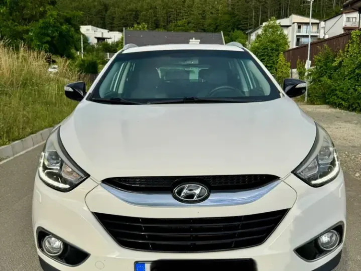 Hyundai ix35 2.0 CRDI 4WD Automatik Style Heat