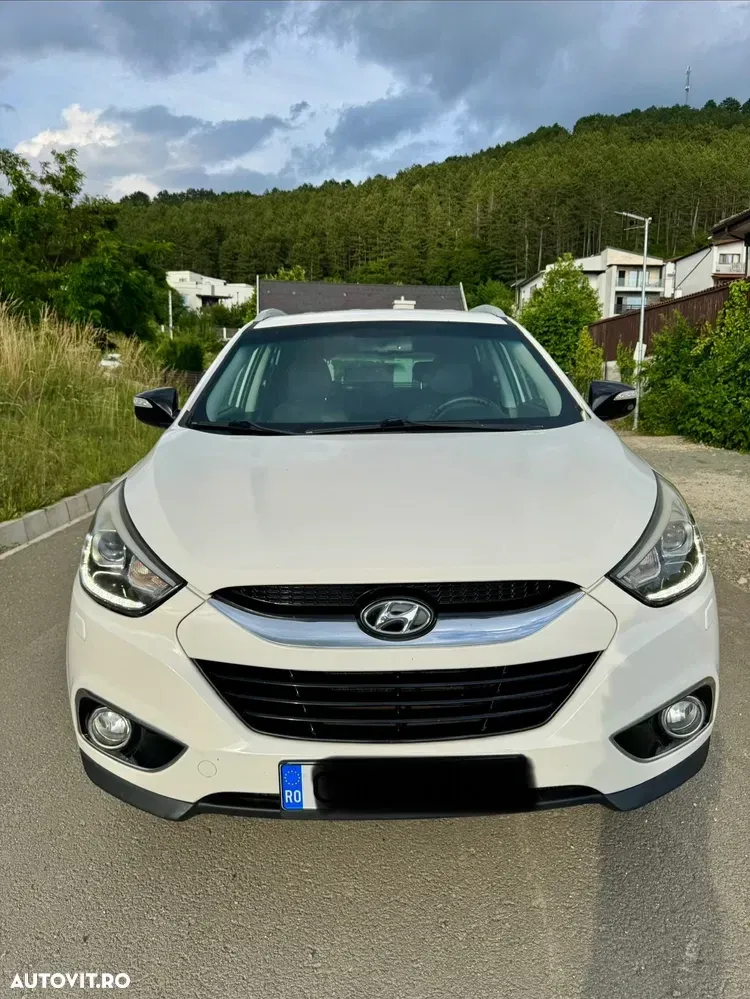 Hyundai ix35 2.0 CRDI 4WD Automatik Style Heat — imagine 3