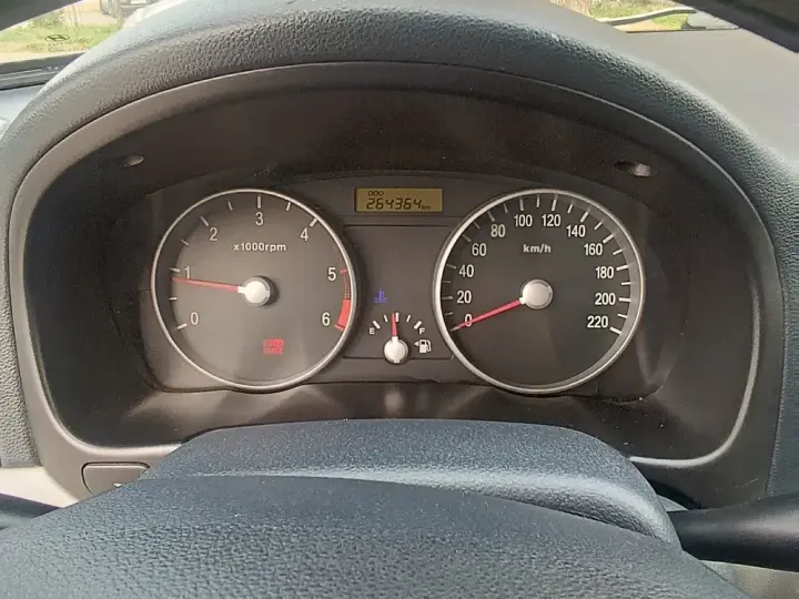 Hyundai Accent III MC 1.5 CRDI GL FULL