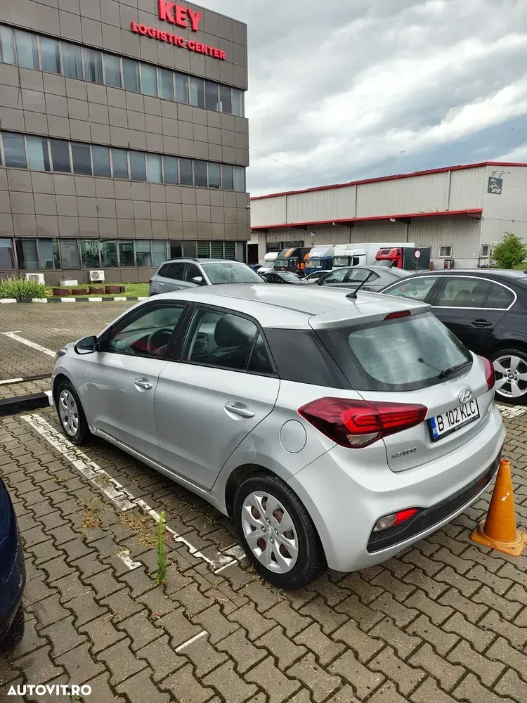 Hyundai i20 II 1.2 Pure — imagine 3