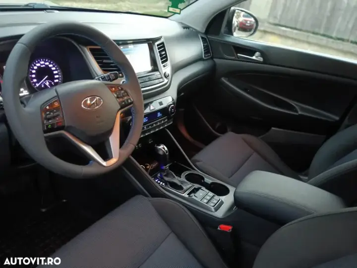 Hyundai Tucson III blue 1.7 CRDi 2WD DCT Style