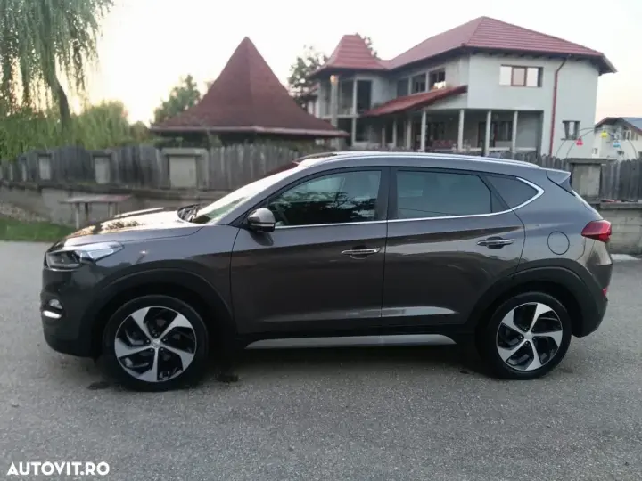 Hyundai Tucson III blue 1.7 CRDi 2WD DCT Style