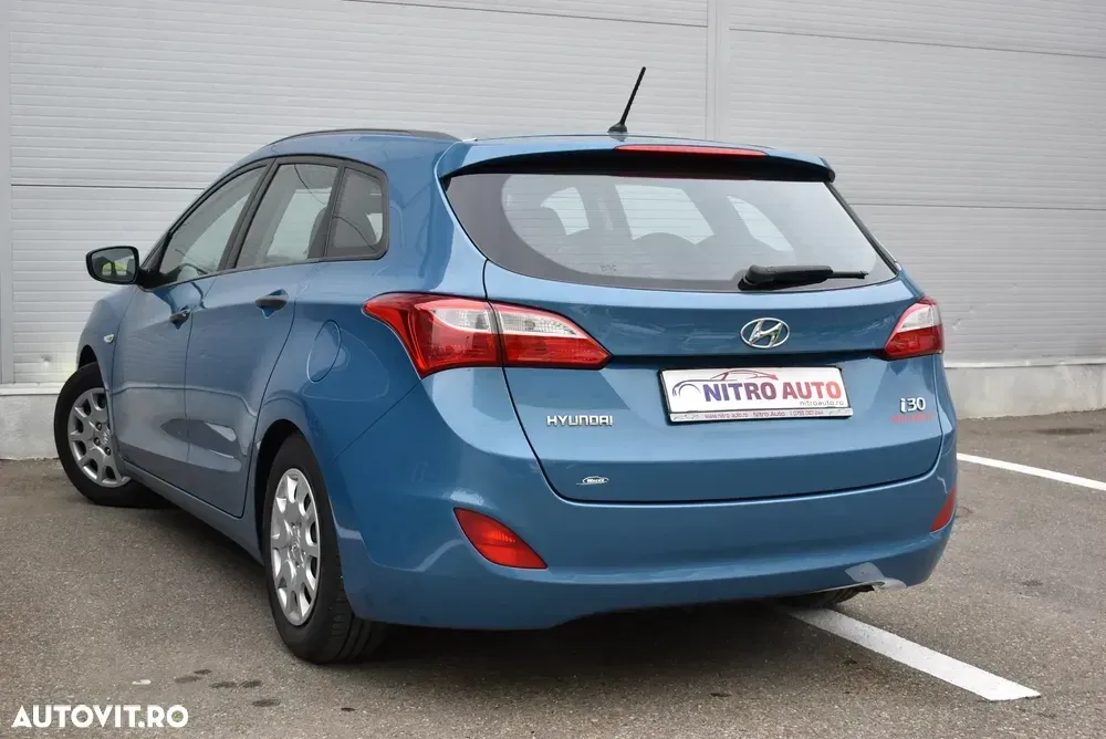 Hyundai i30 1.4 Style — imagine 4