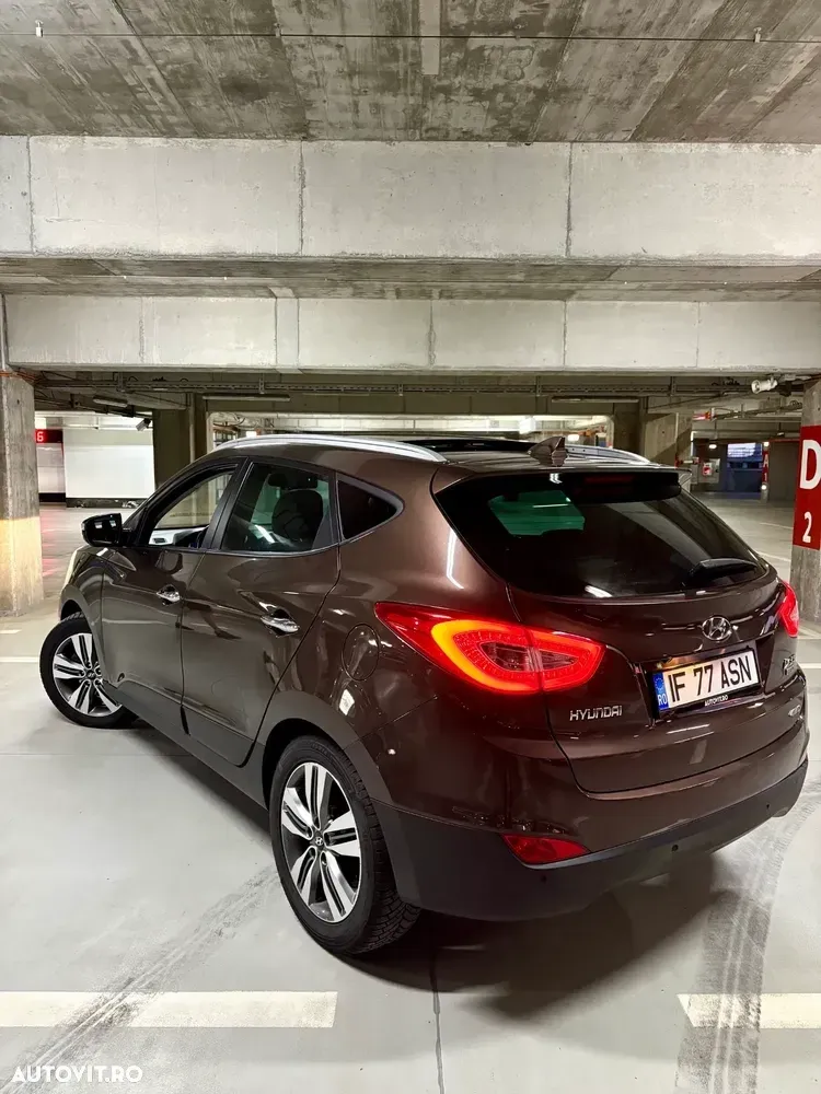 Hyundai ix35 2.0 CRDI 4WD Automatik Luxury — imagine 3