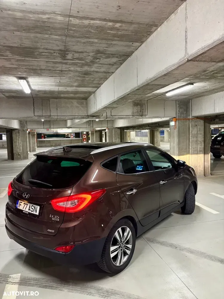 Hyundai ix35 2.0 CRDI 4WD Automatik Luxury — imagine 4