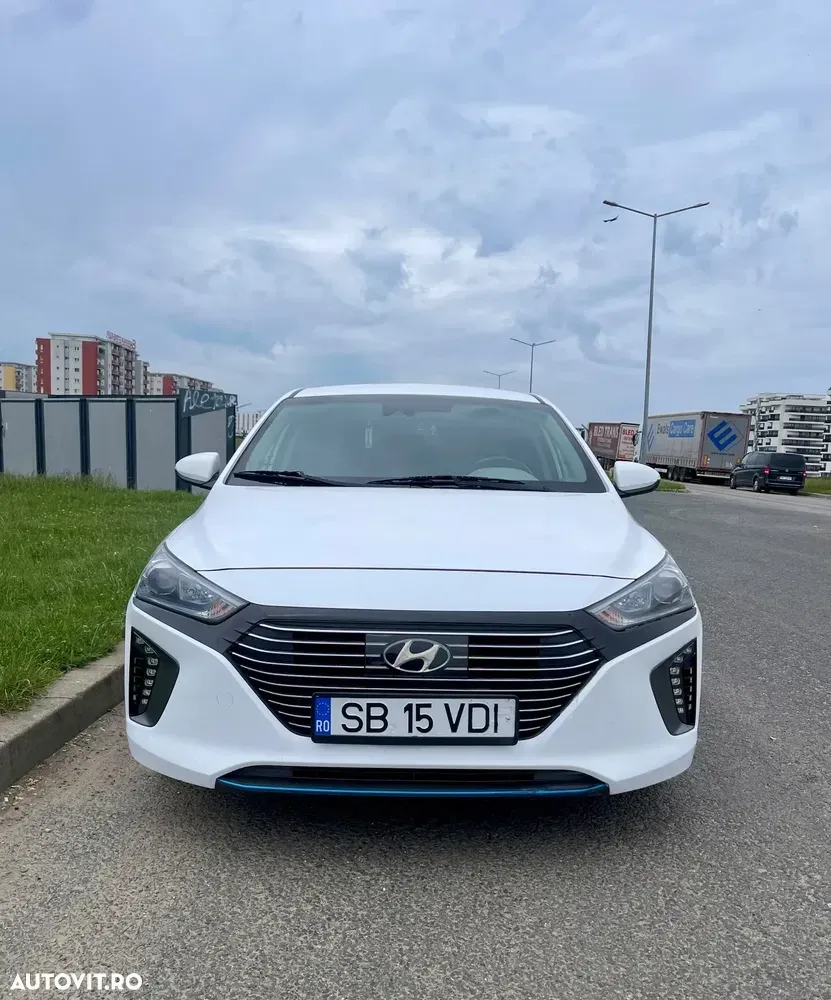 Hyundai IONIQ 141CP Exclusive — imagine 6