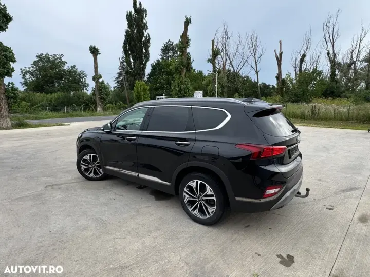 Hyundai Santa Fe IV