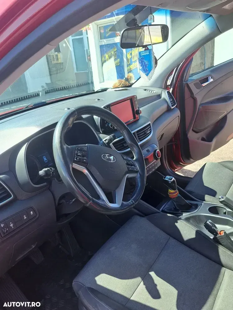 Hyundai Tucson 1.6 CRDi 4WD 6MT Style — imagine 6
