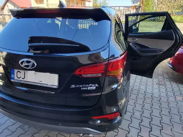 Hyundai Santa Fe III