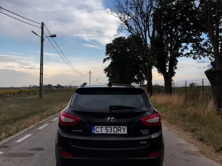 Hyundai ix35 2.0 CRDI High 4WD GLS Style + NAV