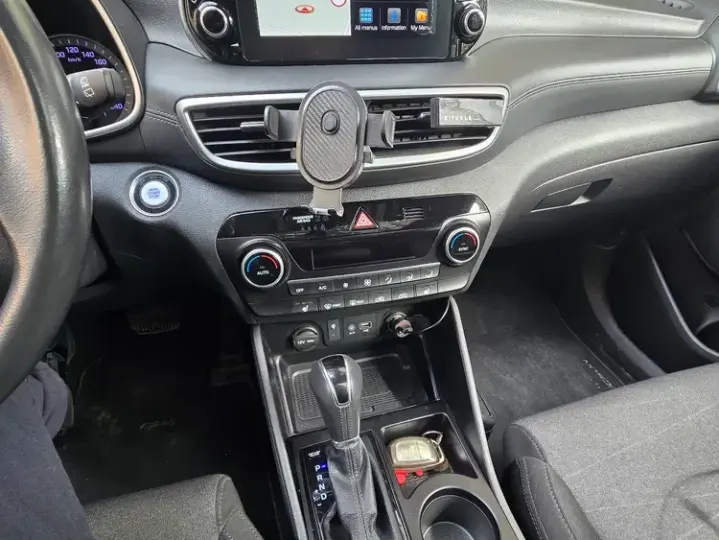 Hyundai Tucson III blue 1.6 CRDi 2WD DCT Style
