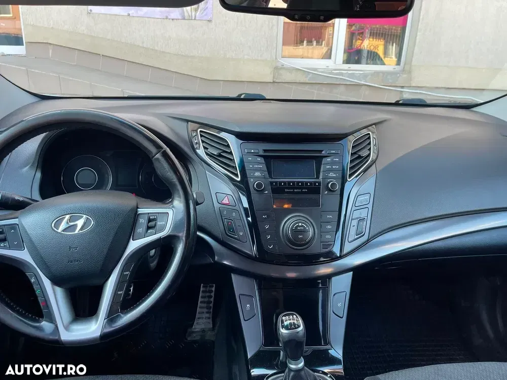 Hyundai i40 1.7 CRDI DPF Sedan Highway — imagine 6