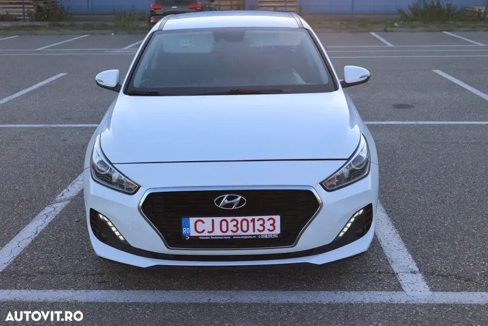 Hyundai i30 III 1.6 CRDI Select — imagine 4