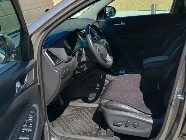 Hyundai Tucson III blue 1.7 CRDi 2WD DCT Premium