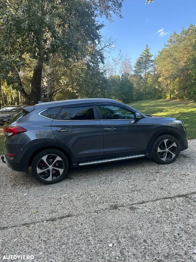 Hyundai Tucson III 1.6 T-GDi 4WD 7DCT Premium+ Design Pack — imagine 3