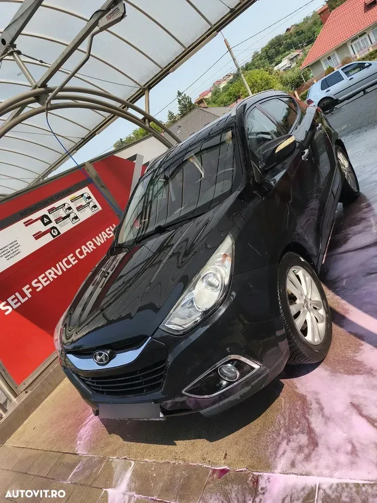 Hyundai ix35 2.0 CRDI 4WD Comfort — imagine 4