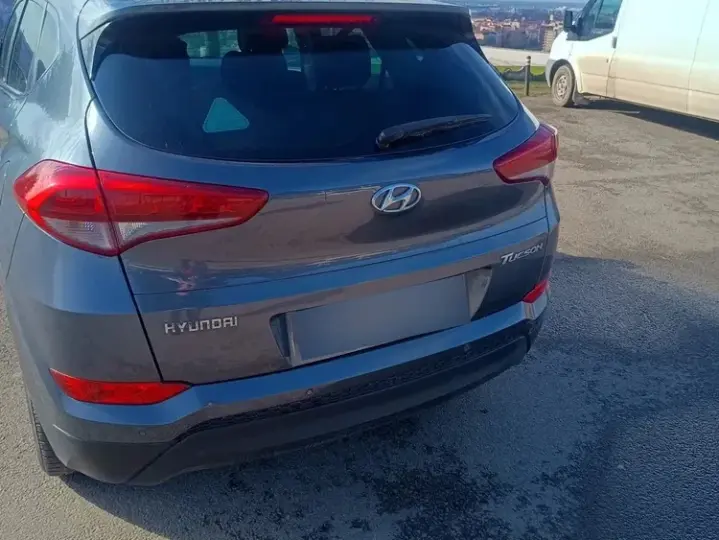 Hyundai Tucson III blue 1.7 CRDi 2WD DCT Passion