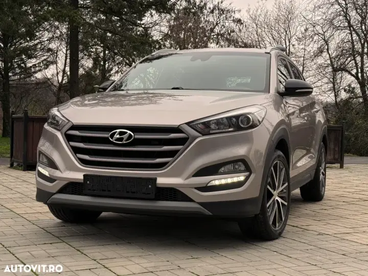 Hyundai Tucson III blue 1.7 CRDi 2WD DCT Premium