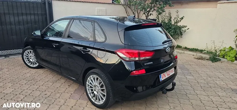 Hyundai i30 1.0 T-GDI Style — imagine 2