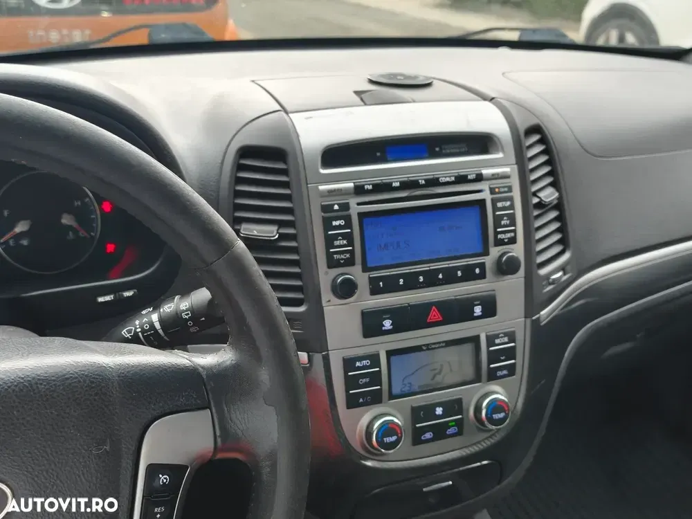 Hyundai Santa Fe II 2.2 CRDi 4WD CPF Automatik Comfort — imagine 2