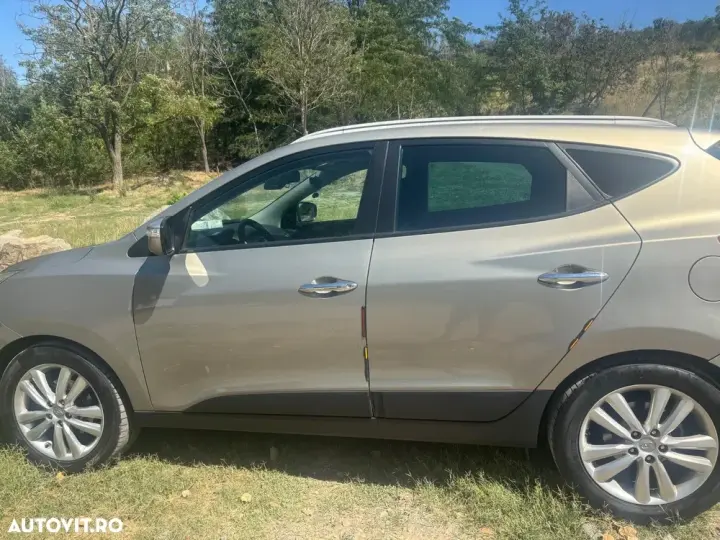 Hyundai ix35 2.0 CRDI Low 2WD GL Classic