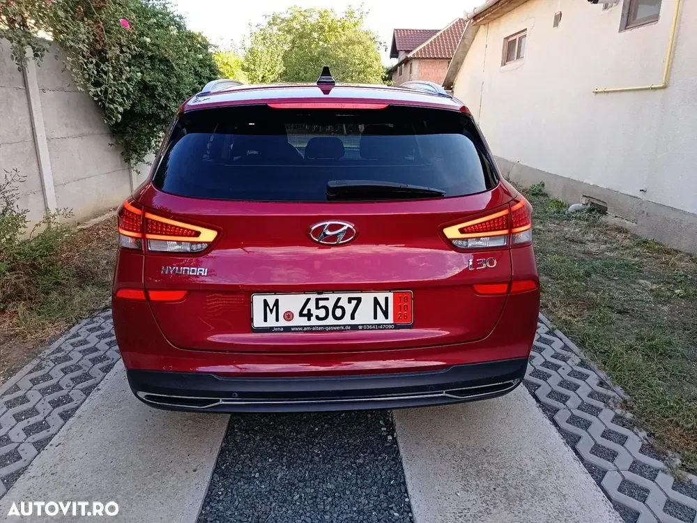 Hyundai i30 1.6 CRDI DCT EDITION 30+ — imagine 6
