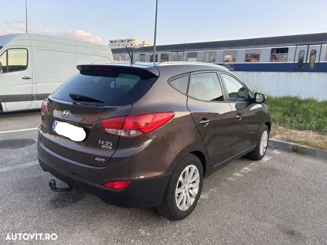 Hyundai ix35 2.0 CRDI 4WD Style — imagine 5