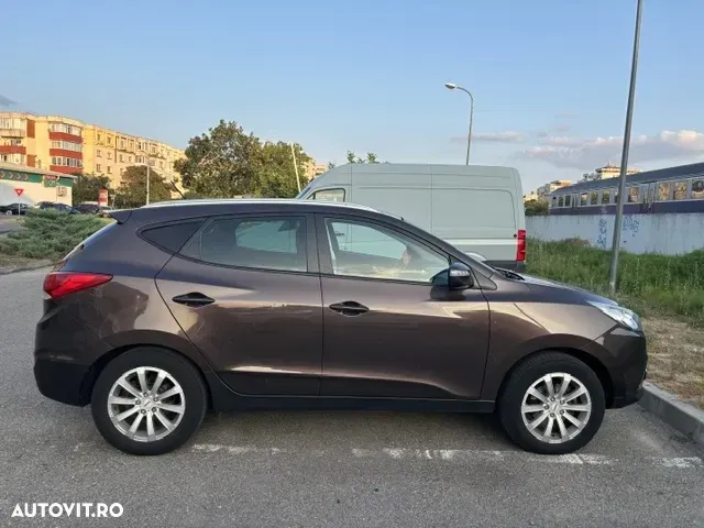 Hyundai ix35 2.0 CRDI 4WD Style — imagine 3