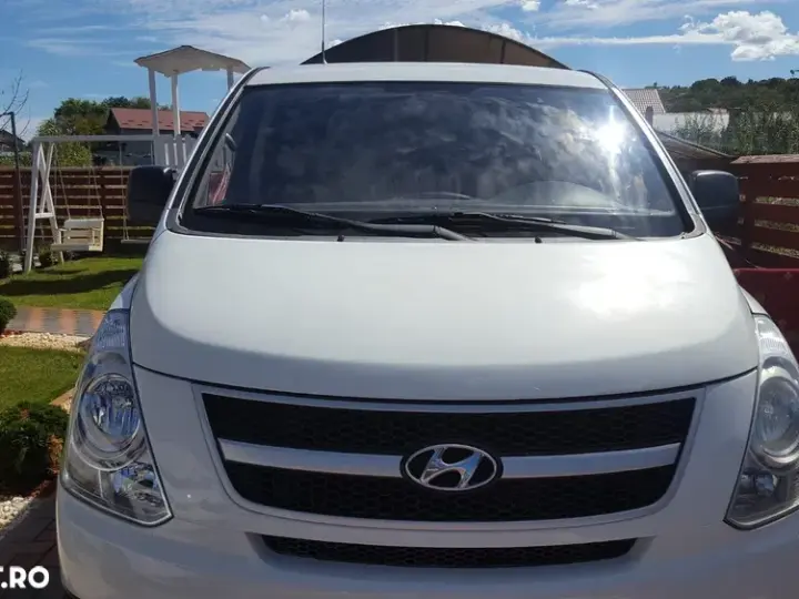 Hyundai H-1