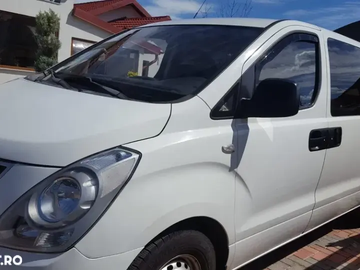 Hyundai H-1
