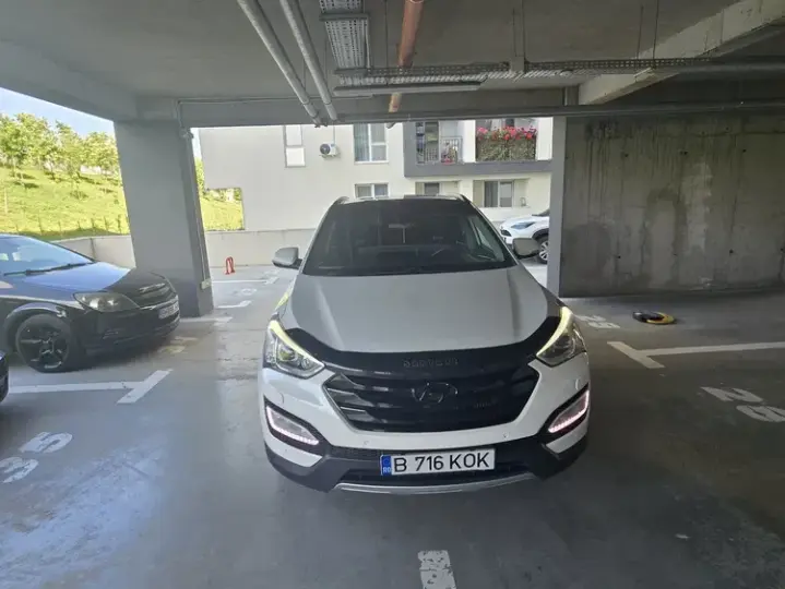 Hyundai Santa Fe III